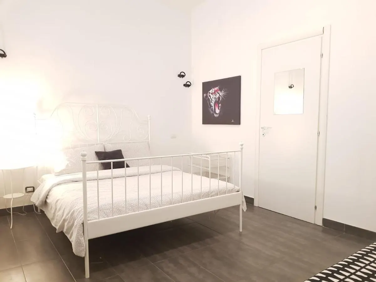 Appartement Camera Daimond Milan